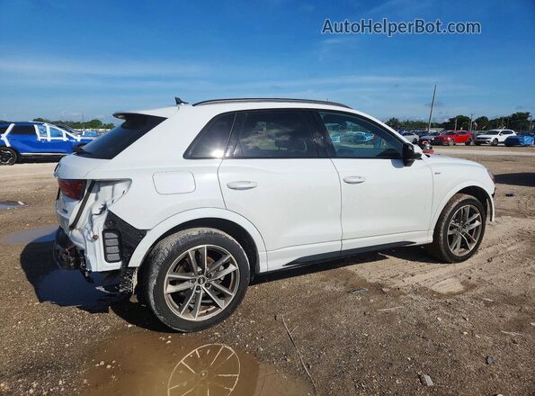 WA1DECF33N1134079 2022 AUDI Q3 Белый Задняя правая четверть