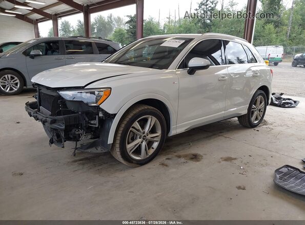 WA1DECF34N1010225 2022 AUDI Q3 Белый Передняя левая четверть