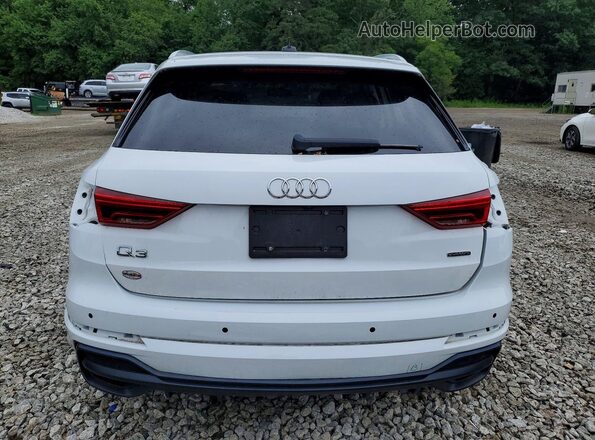 WA1DECF35L1060158 2020 AUDI Q3 White Вид ззаду