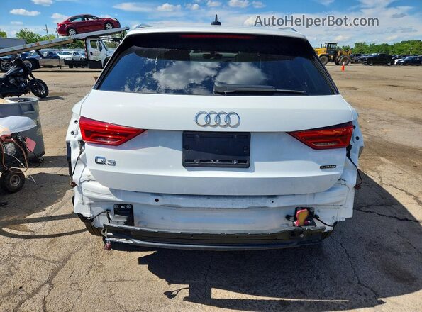 WA1DECF35R1137538 2024 AUDI Q3 White უკანა ხედი