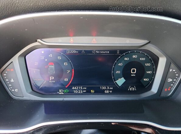 WA1DECF36N1145366 2022 AUDI Q3 White Սարքավորումների վահանակի տեսք