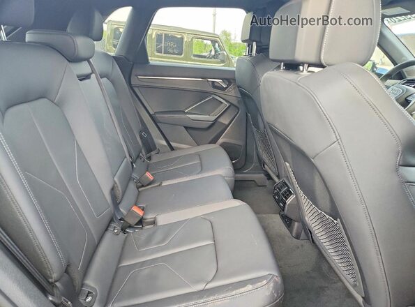 WA1DECF36S1054738 2025 AUDI Q3 Black Rear interior view