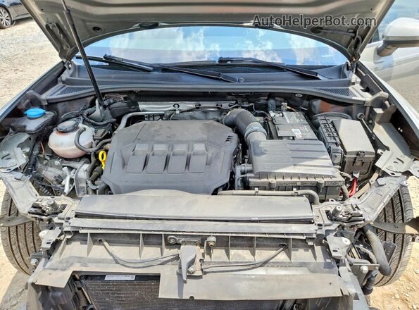 WA1DECF37M1020469 2021 AUDI Q3 Gray Вид підкапотного простору