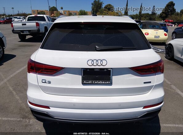 WA1DECF37R1021290 2024 AUDI Q3 White 