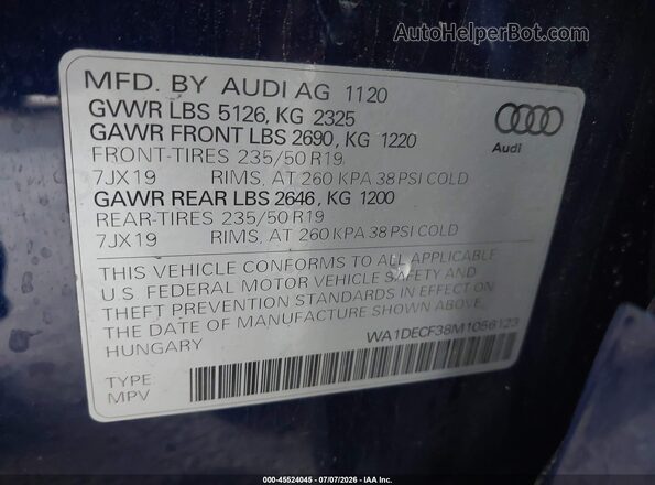 WA1DECF38M1056123 2021 AUDI Q3 Blue Vista del compartimento del motor