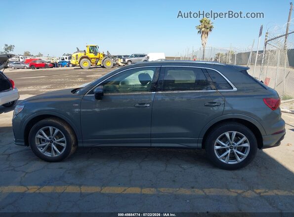 WA1DECF38S1094464 2025 AUDI Q3 Gray Սալոնի 360 աստիճան տեսք