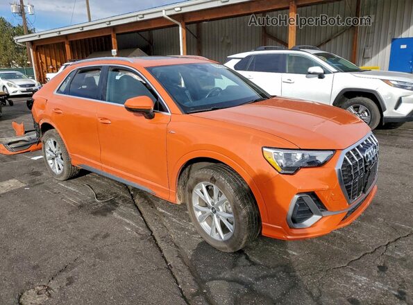 WA1DECF39N1150495 2022 AUDI Q3 Orange Առջևի աջ