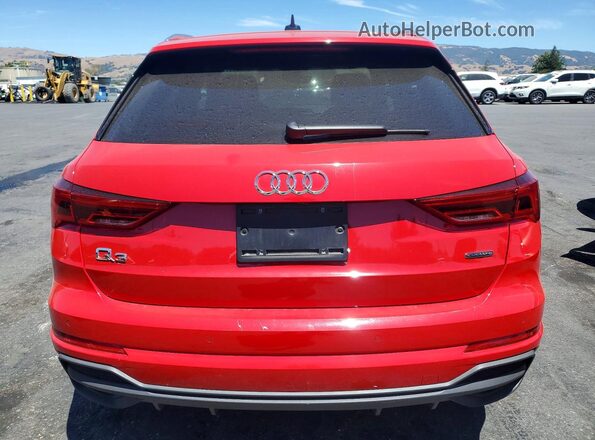 WA1DECF39R1057823 2024 AUDI Q3 Красный Вид сзади