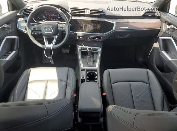 WA1DECF39S1033544 2025 AUDI Q3 Gray Առջևի վահանակի տեսք