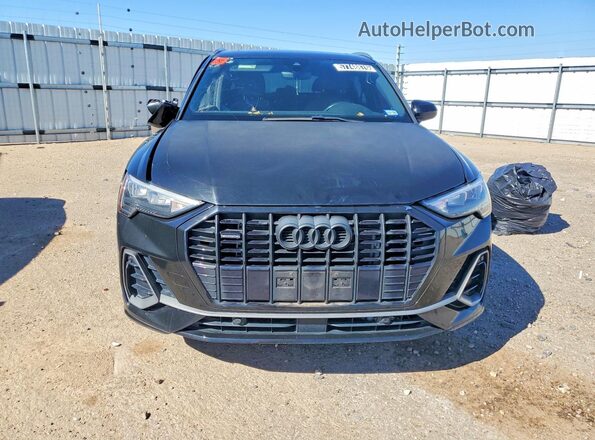 WA1DECF3XL1110083 2020 AUDI Q3 Black Front view