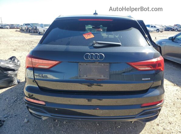 WA1DECF3XL1110083 2020 AUDI Q3 Black 