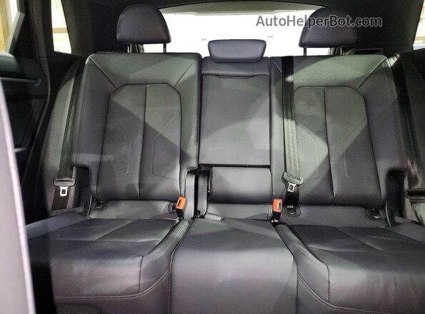 WA1DECF3XS1011732 2025 AUDI Q3 White Вид задніх сидінь