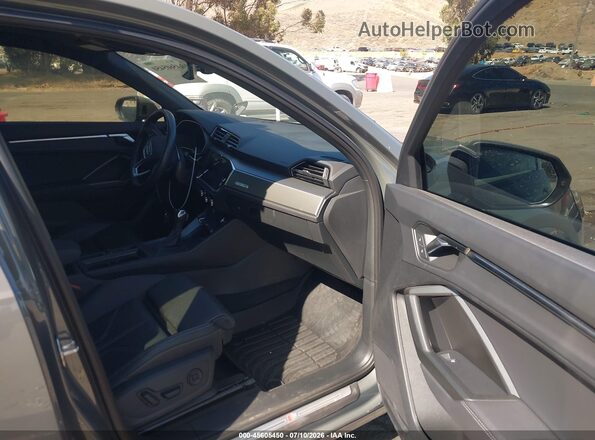WA1DECF3XS1015506 2025 AUDI Q3 Серый Вид салона спереди