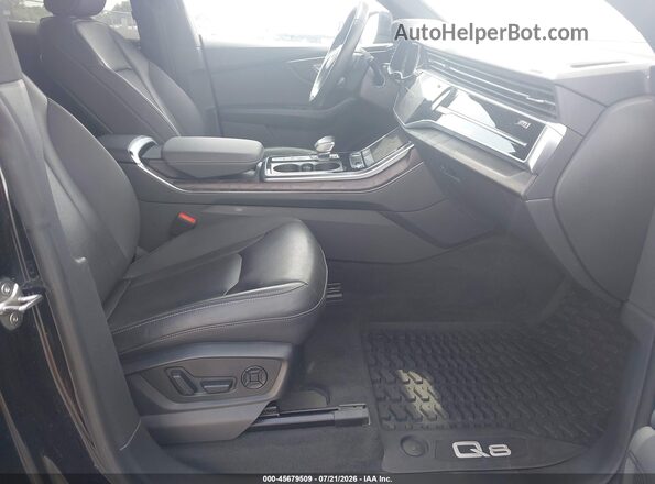 WA1DVAF12MD014175 2021 AUDI Q8 Black Вид салону спереду