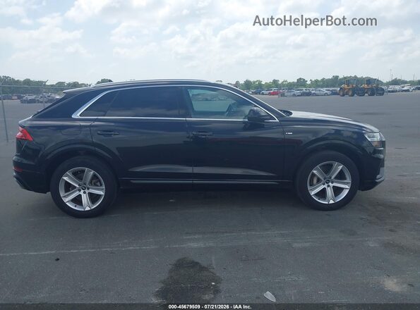 WA1DVAF12MD014175 2021 AUDI Q8 Black Вид задньої частини салону