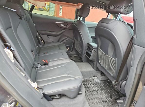 WA1DVBF12PD030855 2023 AUDI Q8 Gray Սալոնի հետևի տեսք