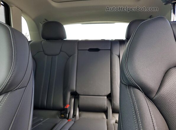 WA1E2AFY0M2089107 2021 AUDI Q5 Gray Vista de los asientos traseros