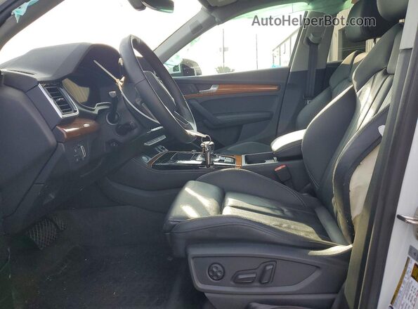 WA1E2AFY3P2079465 2023 AUDI Q5 White Widok wnętrza z przodu