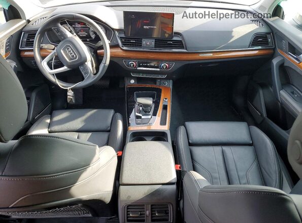 WA1E2AFY3P2079465 2023 AUDI Q5 White Widok deski rozdzielczej