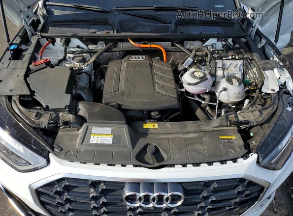 WA1E2AFY3P2079465 2023 AUDI Q5 White Widok komory silnika