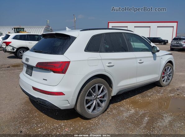 WA1E2AFY3R2033542 2024 AUDI Q5 White Rear right