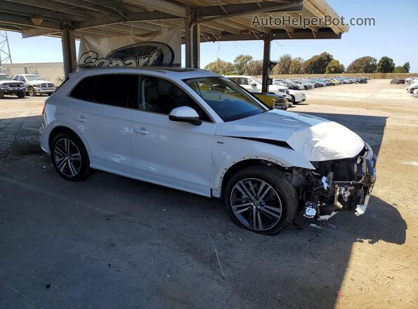 WA1E2AFY6L2058331 2020 AUDI Q5 White Front right