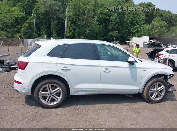 WA1E2AFYXR2016950 2024 AUDI Q5 White სალონის 360-გრადუსიანი ხედი
