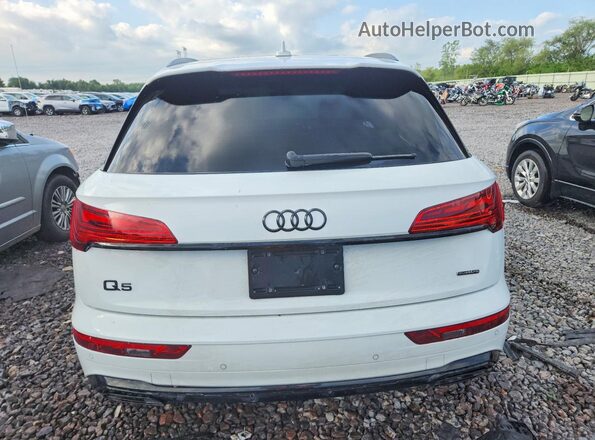 WA1EAAFY0R2048177 2024 AUDI Q5 White Вид ззаду