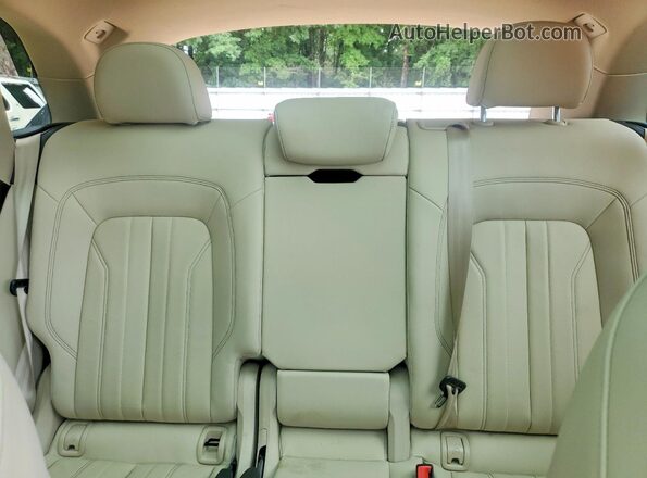 WA1EAAFY2N2108535 2022 AUDI Q5 Green Vista de los asientos traseros
