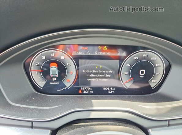 WA1EAAFY3R2115113 2024 AUDI Q5 Gray Սարքավորումների վահանակի տեսք