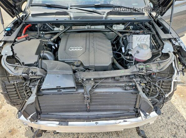 WA1EAAFY3R2115113 2024 AUDI Q5 Gray Սալոնի հետևի տեսք