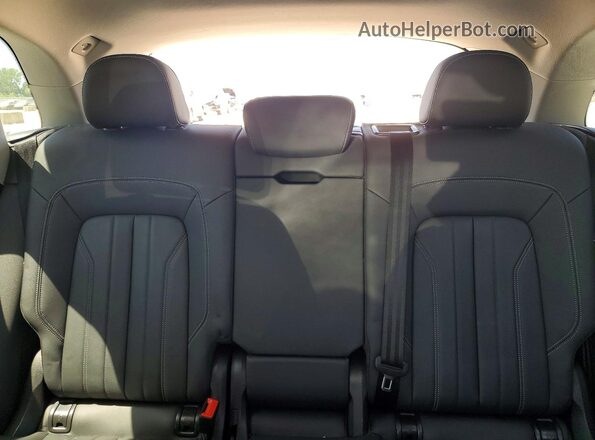 WA1EAAFY4P2016863 2023 AUDI Q5 Black Вид задніх сидінь