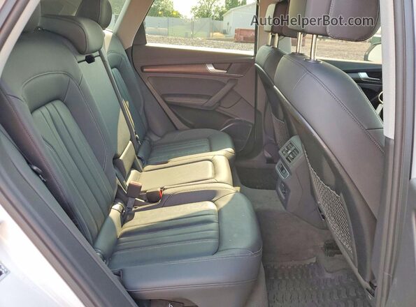WA1EAAFY4P2034652 2023 AUDI Q5 Белый Вид задней части салона