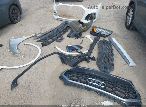 WA1EAAFY5N2072100 2022 AUDI Q5 White ხელსაწყოთა პანელის ხედი