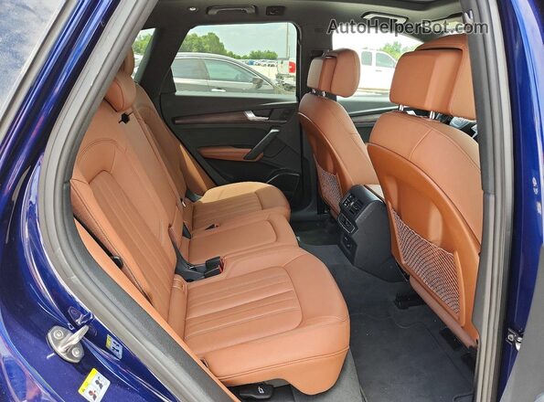WA1EAAFY5N2077944 2022 AUDI Q5 Blue Widok tylnych siedzeń