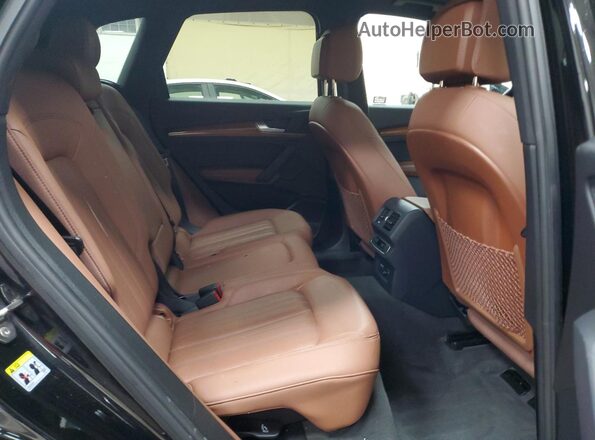 WA1EAAFY6P2046351 2023 AUDI Q5 Black Vista interior trasera