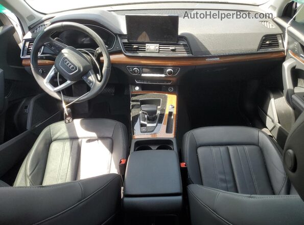 WA1EAAFY6P2124014 2023 AUDI Q5 White Widok deski rozdzielczej