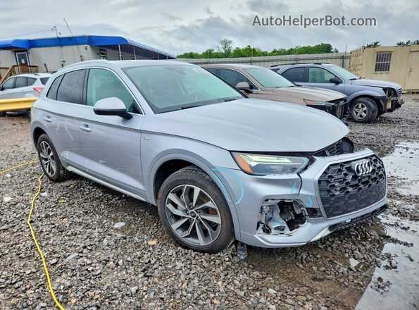 WA1EAAFY7N2122110 2022 AUDI Q5 Серебряный Передняя правая четверть