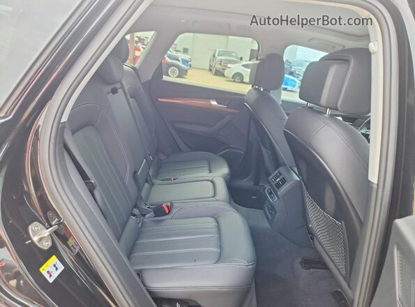 WA1EAAFY8P2113533 2023 AUDI Q5 Черный Вид задних сидений