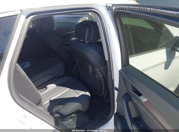 WA1EAAFY9R2031569 2024 AUDI Q5 White VIN კოდის სტიკერის ხედი