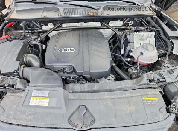 WA1EAAFYXP2002479 2023 AUDI Q5 Black Շարժիչի բաժամունքի տեսք