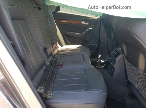 WA1EAAFYXP2047504 2023 AUDI Q5 Gray Սալոնի հետևի տեսք
