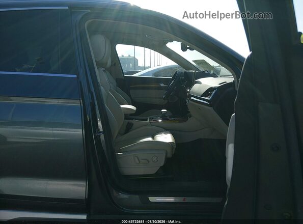 WA1EAAFYXP2138000 2023 AUDI Q5 White Vista interior delantera