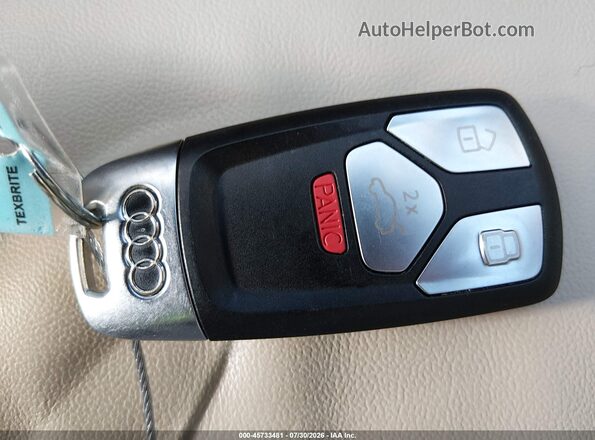 WA1EAAFYXP2138000 2023 AUDI Q5 White Vista del salpicadero