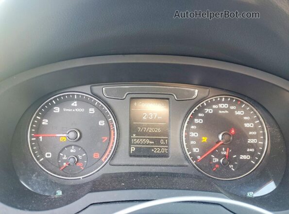 WA1ECCFS2HR004348 2017 AUDI Q3 Black Սարքավորումների վահանակի տեսք