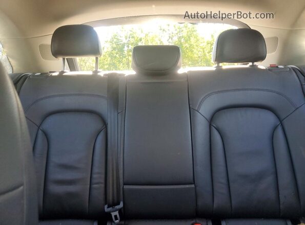 WA1ECCFS2HR004348 2017 AUDI Q3 Black Հետևի նստատեղերի տեսք