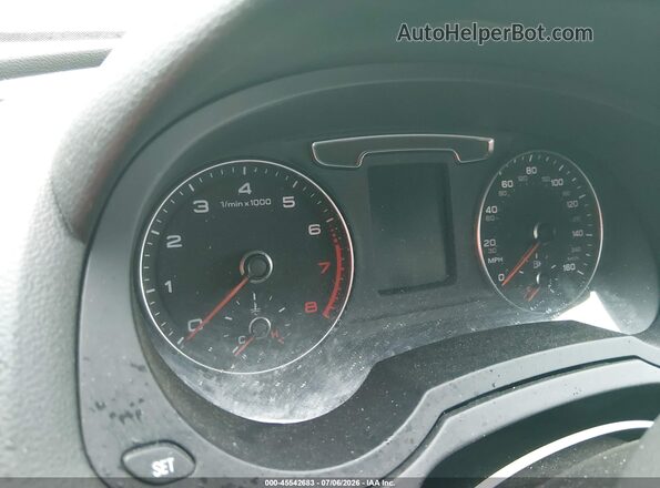 WA1ECCFS2JR004050 2018 AUDI Q3 Черный 
