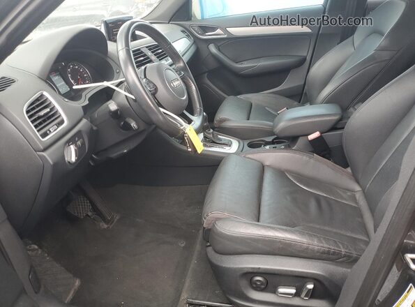 WA1ECCFS2JR028736 2018 AUDI Q3 Gray Vista interior delantera