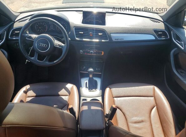 WA1ECCFS5HR017384 2017 AUDI Q3 Black Dashboard view