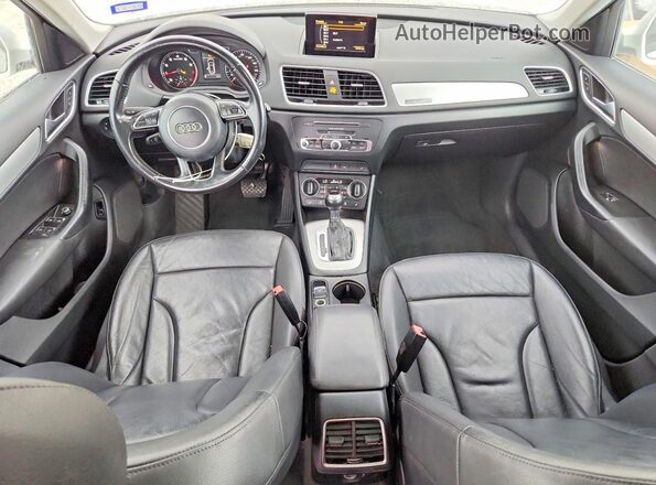 WA1ECCFS6HR015658 2017 AUDI Q3 Белый Вид панели приборов